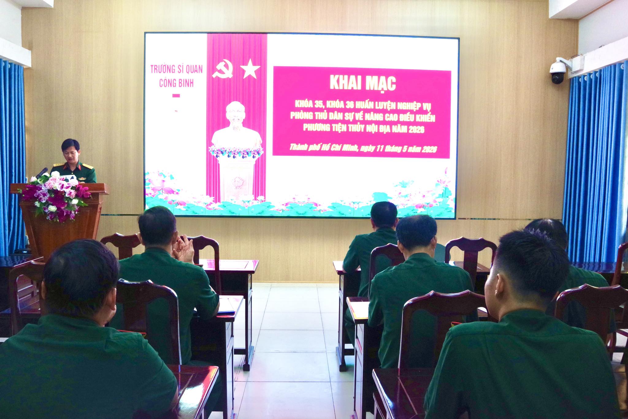 TRƯỜNG SĨ QUAN CÔNG BINH KHAI MẠC KHÓA 35, 36 HUẤN LUYỆN NGHIỆP VỤ PHÒNG THỦ DÂN SỰ VỀ NÂNG CAO ĐIỀU KHIỂN PHƯƠNG TIỆN THỦY NỘI ĐỊA NĂM 2026