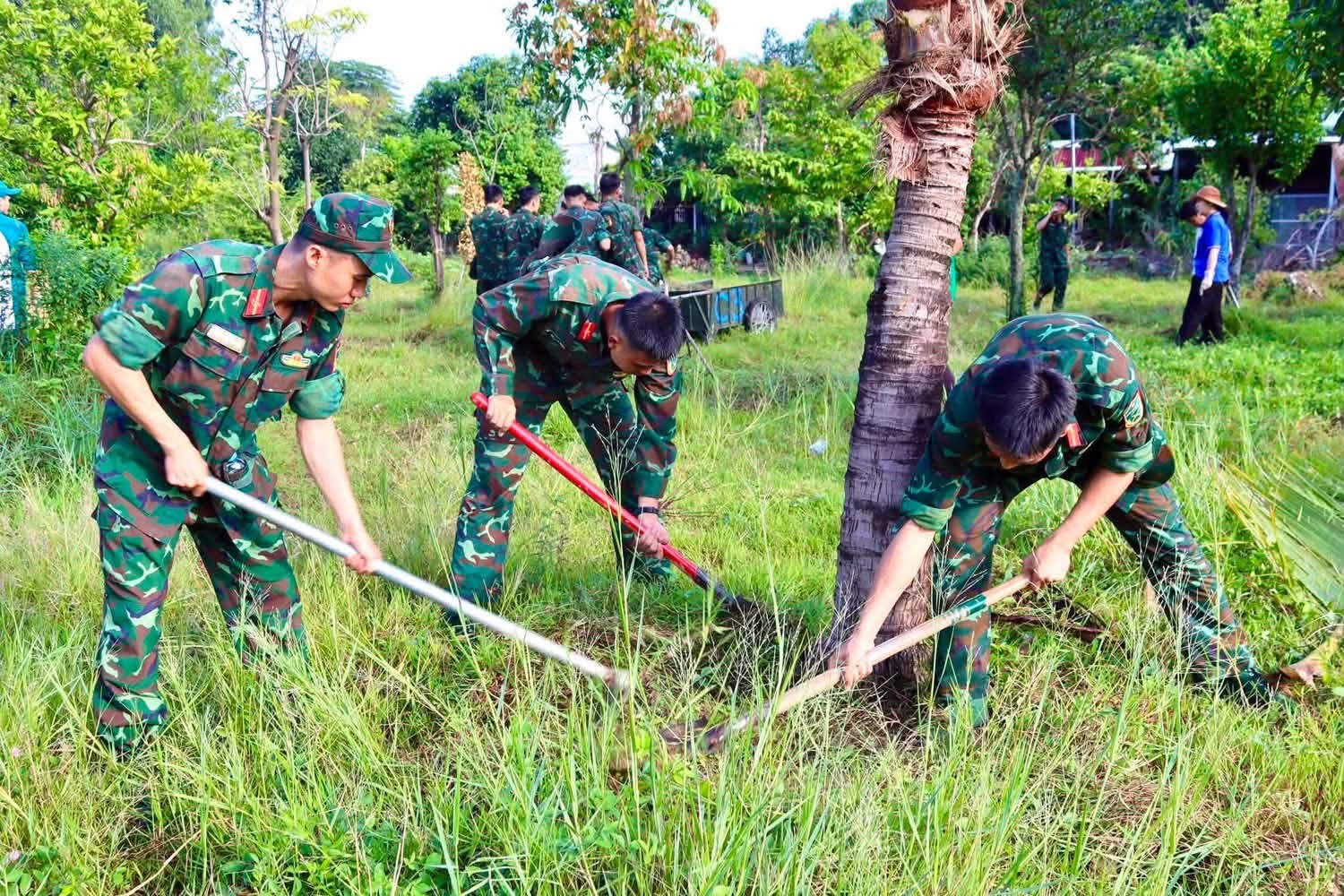 TRƯỜNG SĨ QUAN CÔNG BINH CHUNG TAY LAN TỎA “NGÀY THỨ BẢY VĂN MINH